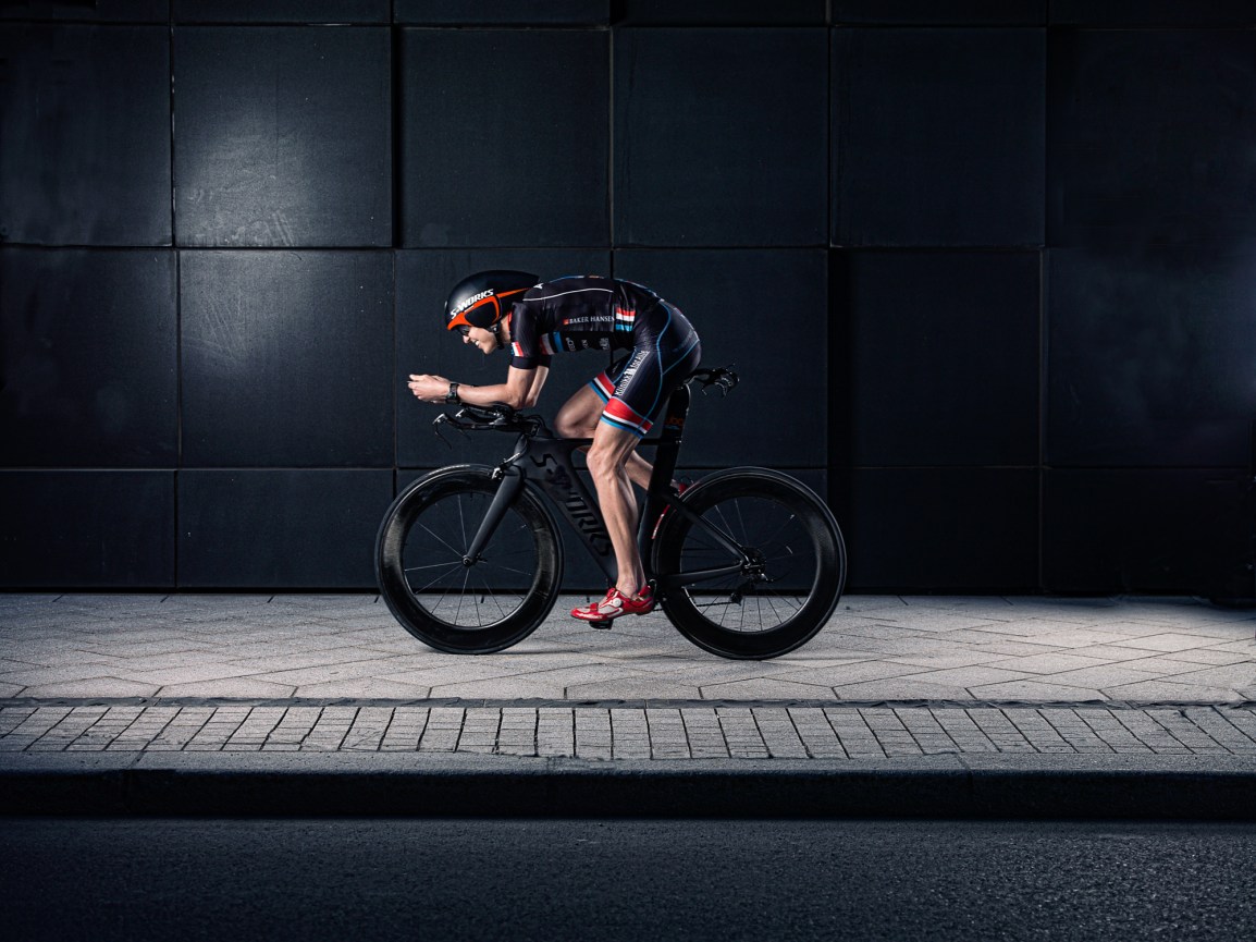 Triallan - Allan Hovda - Humanspeed - Aero - Stig Jarnes - Specialized Shiv - Black - Steath - Triathlon - S-works - Rudy Project