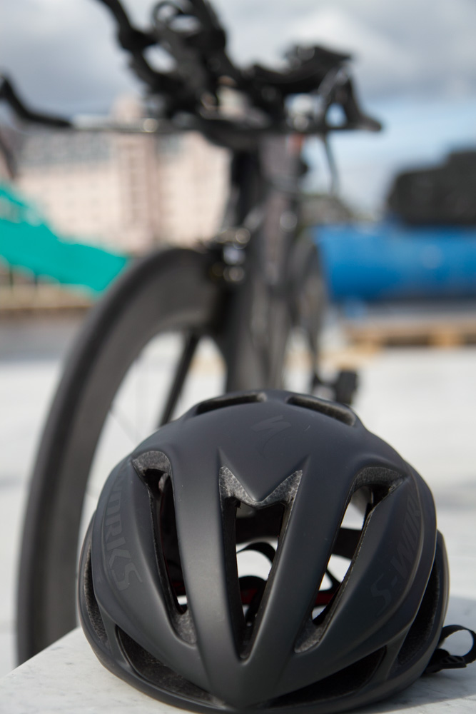 Triallan - Specialized Evade Tri - S-Works - Perfect triathlon helmet - Aero-7