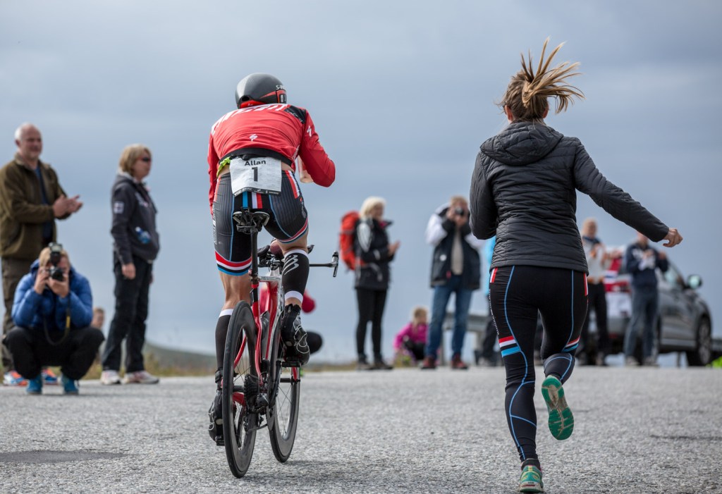 Allan Hovda - Norseman 2015 - Foto-Ingeborg - Specialized_-8