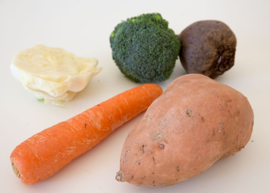 Triallan - hjemmelagd barnemat - søtpotet - gulrot - brokkoli - Cherub matposer - sunt -godt-8