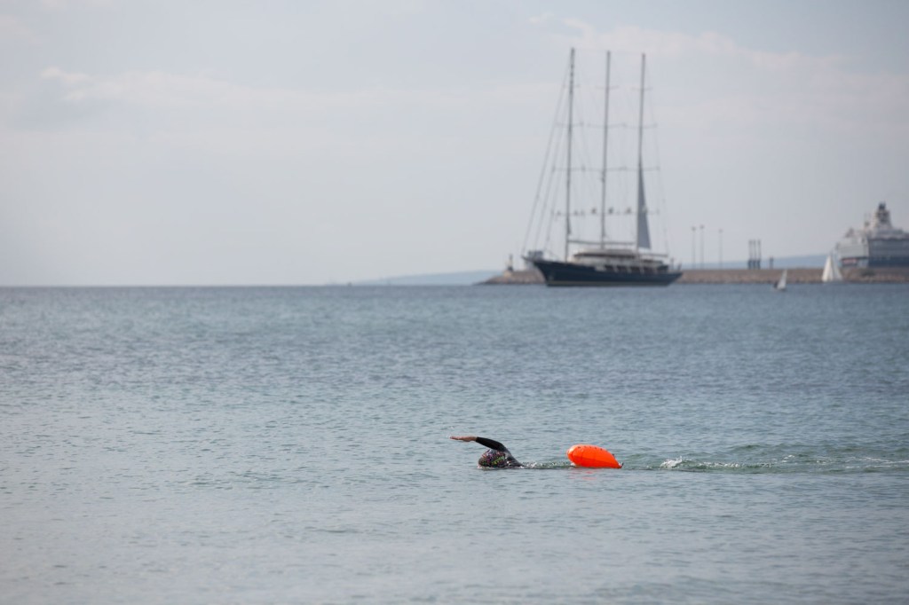 Triallan - Allan Hovda - HUUB - Saferswimmer - swim bouy