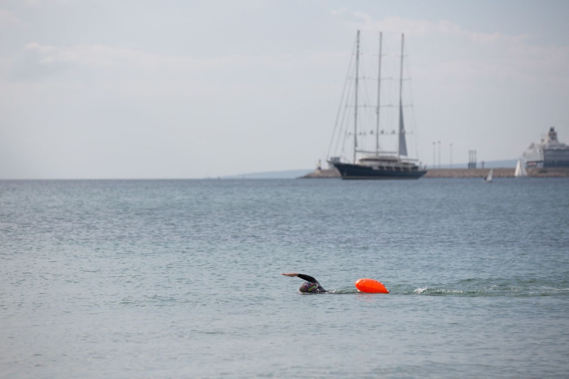 Svømmebøye –  økt sikkerhet ved svømming i åpent&nbsp;vann
