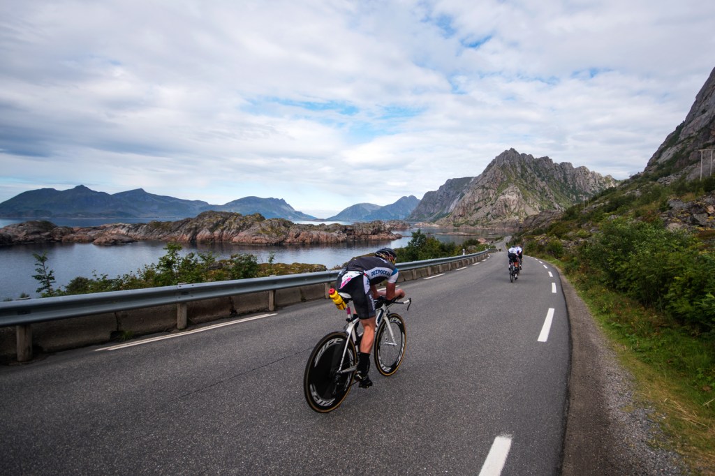 Lofoten Triathlon Extreme 2016 - The Arctic Triple - Triallan - Allan Hovda - Boardman - HUUB - Foto- Kai-Otto Melau-10