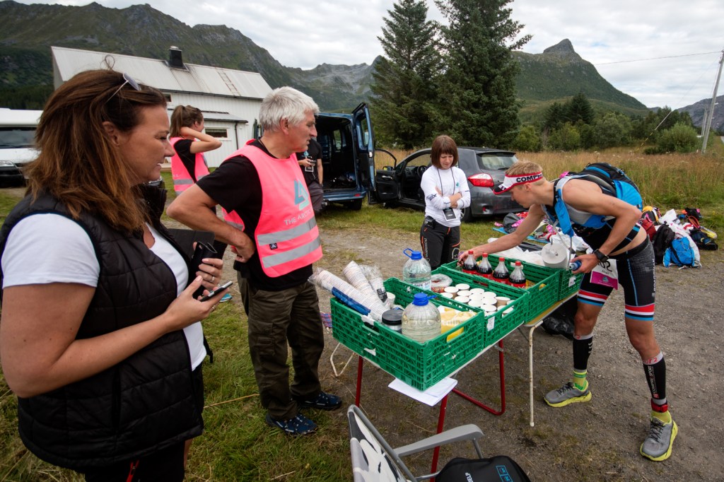 Lofoten Triathlon Extreme 2016 - The Arctic Triple - Triallan - Allan Hovda - Boardman - HUUB - Foto- Kai-Otto Melau-11