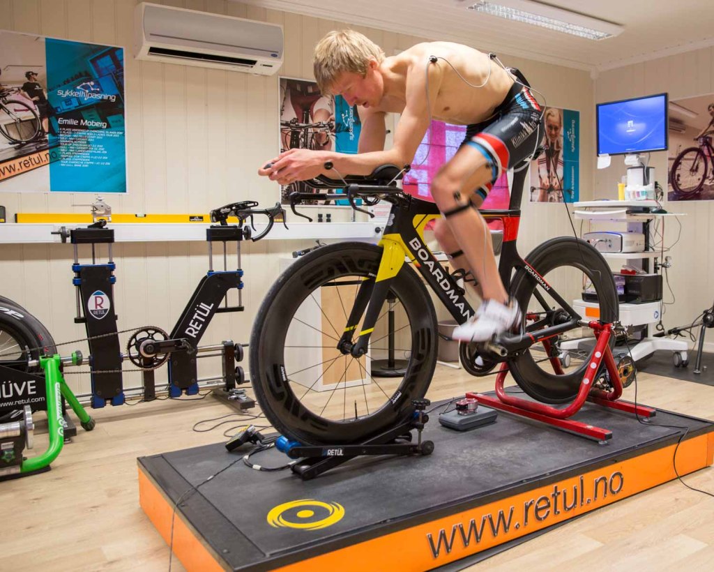 triallan-boardman-tte-signature-allan-hovda-sykkeltilpasning-3